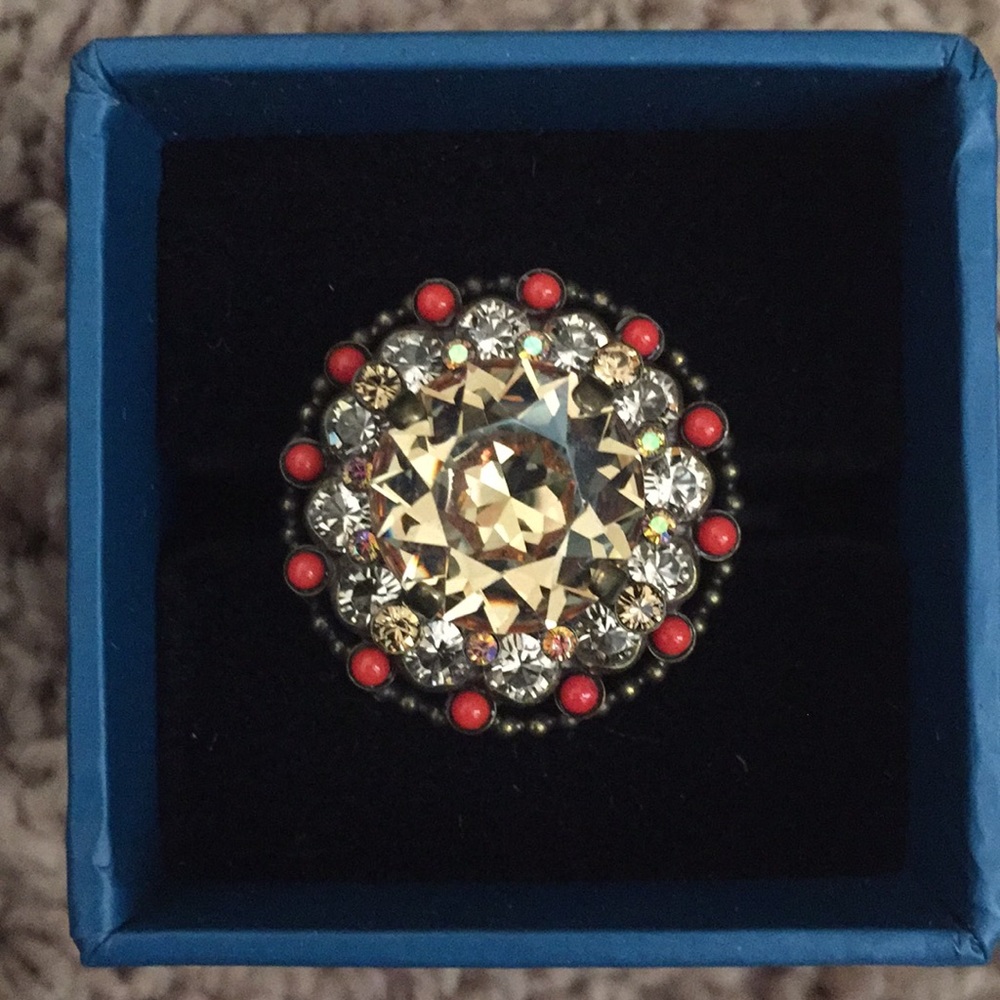 NIQUEA.D Cocktail Rings
